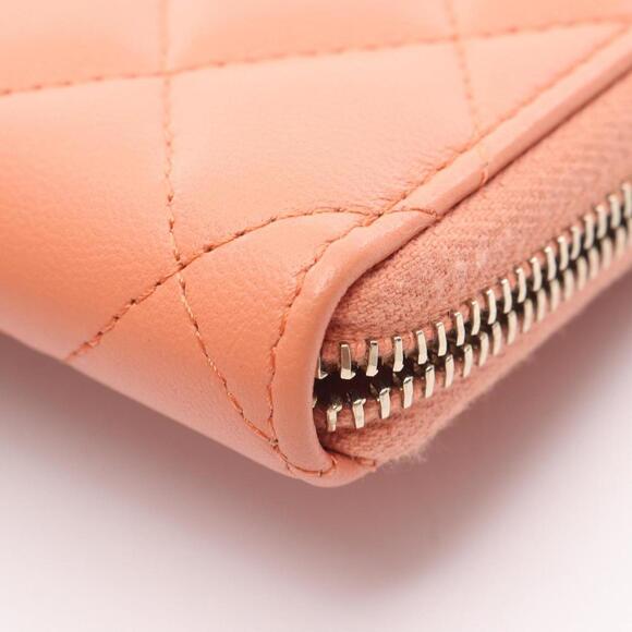 CHANEL Pink Lambskin Leather Wallet - Picture 8 of 8